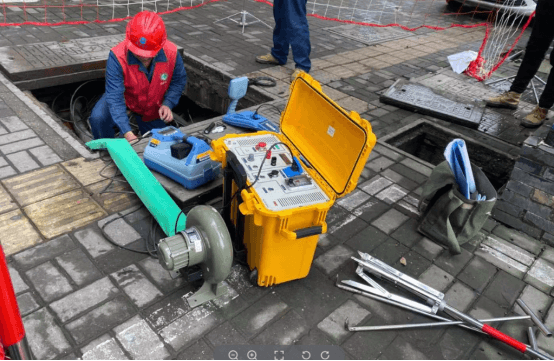 Field construction tools in custom Worha case foam layout – tidy and protected